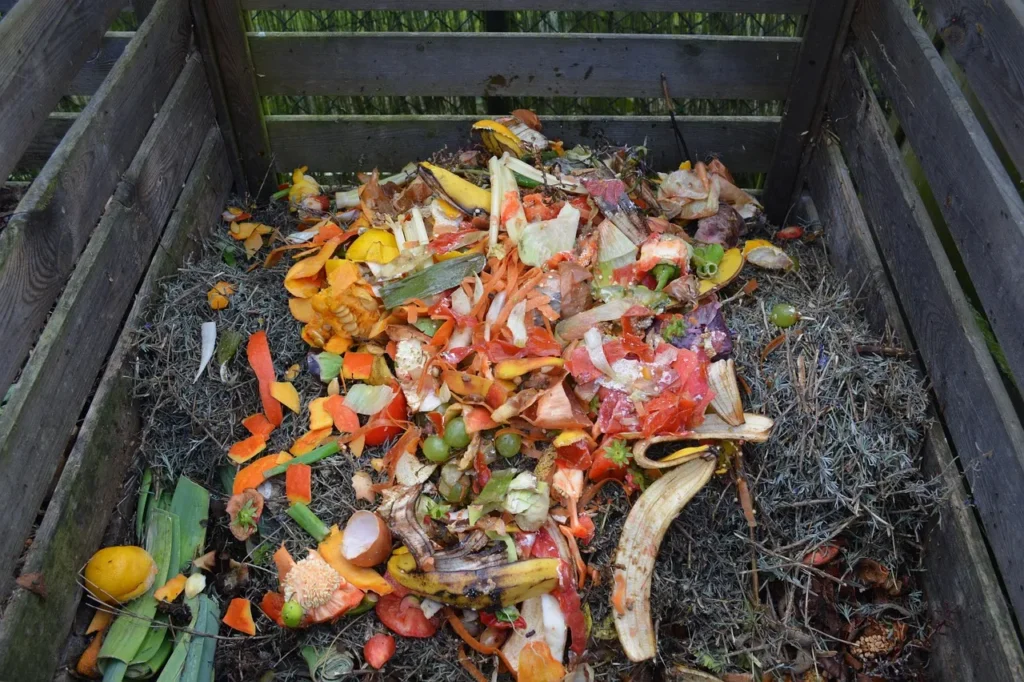 25 Easy DIY Garden Projects to Transform Your Yard imgi 2 green waste 513609 1280